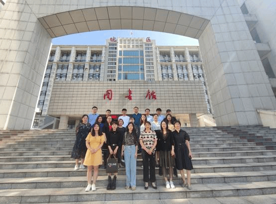 说明:D:\公司新闻稿\20210528-29实习就业双选会及研讨会\研讨会、宣讲会、双选会\合影\IMG_7016.JPG